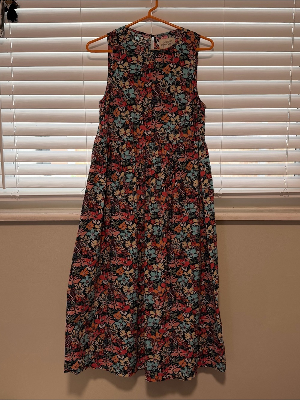 Floral Sleeveless Midi Dress - Multicolor